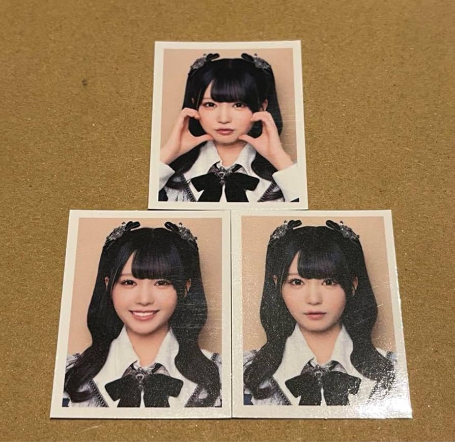 市原愛弓　生写真　3周年コンサート衣装　直筆　ニアジョイ ニアジョイ 市原愛弓 3周年コンサート衣装 生写真 ヒキ直筆